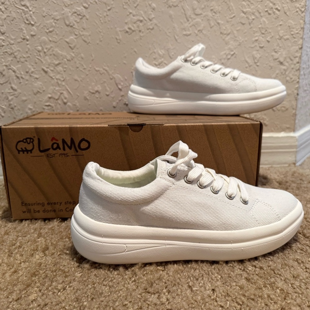 Lamo Cream Casual Sneakers